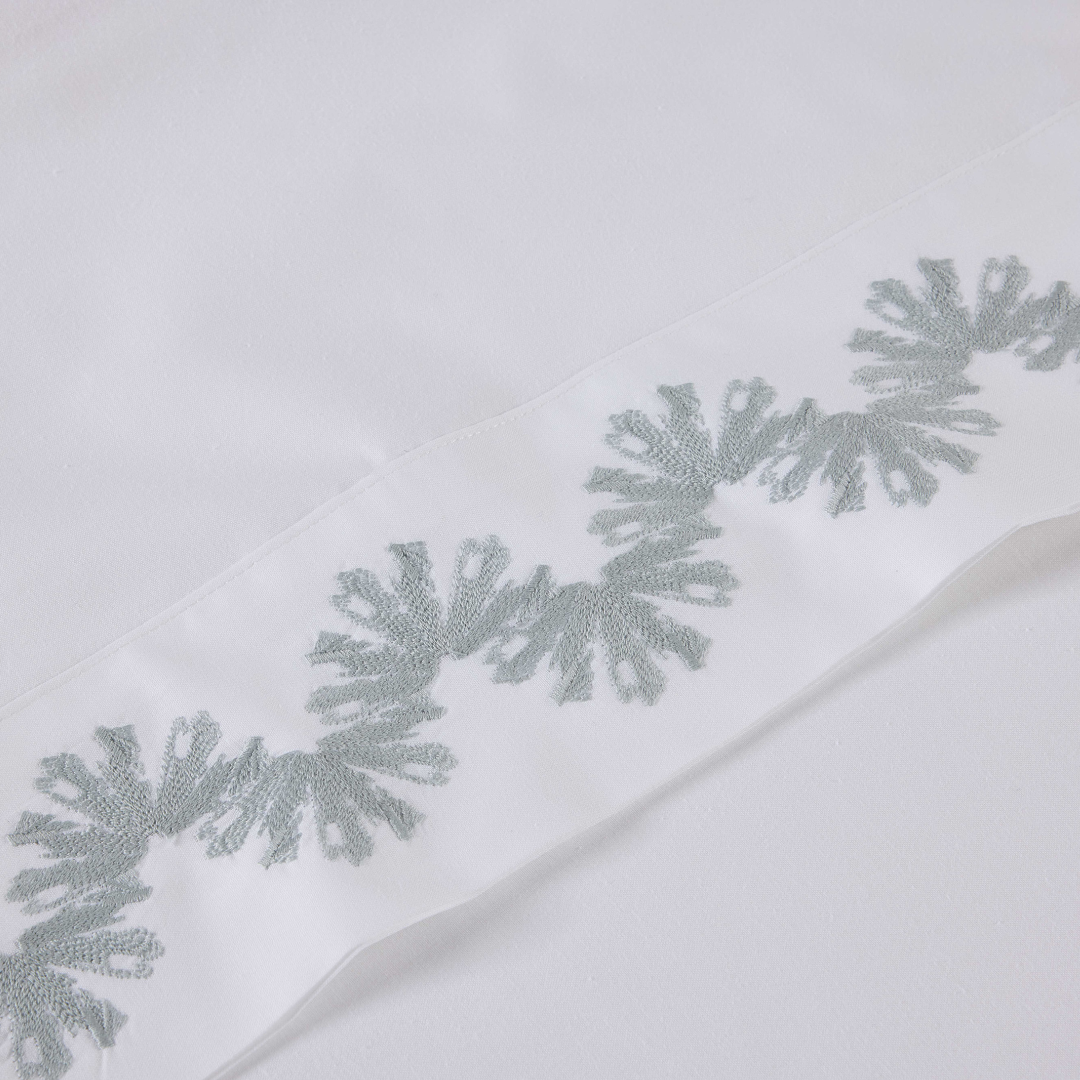 Lençóis Cama 50% Alg. 50% Pol. Bordado Trend