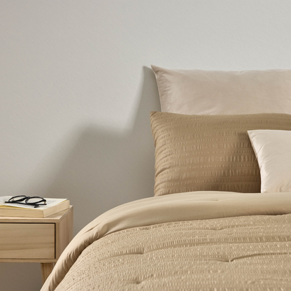 Edredón de microfibra beige Crispa II