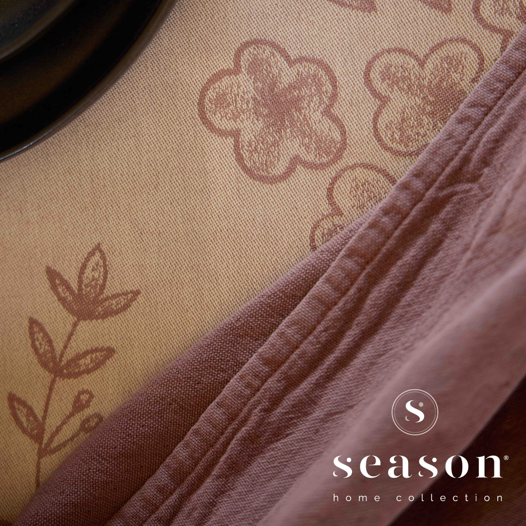 Toalha de Mesa Dupla Face Ecossistema Rosa