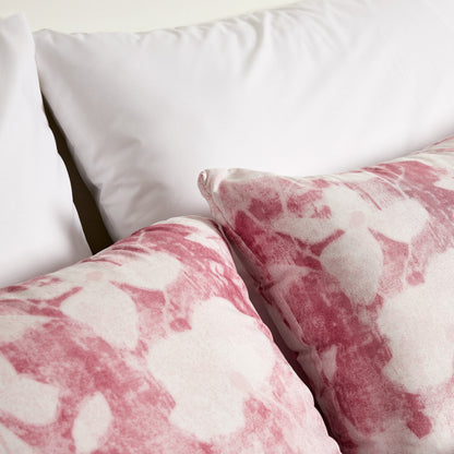 Edredón de doble cara con estampado rosa de Amazon