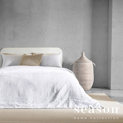 Edredón de lino blanco