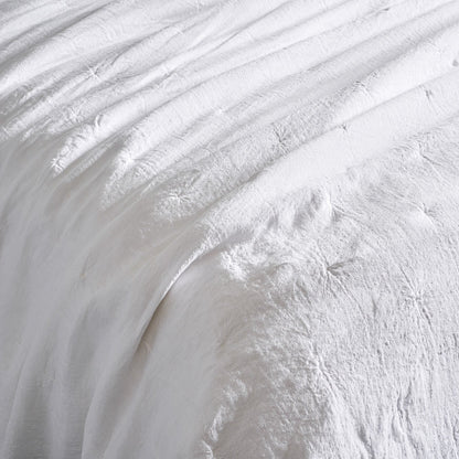 Edredón de lino blanco